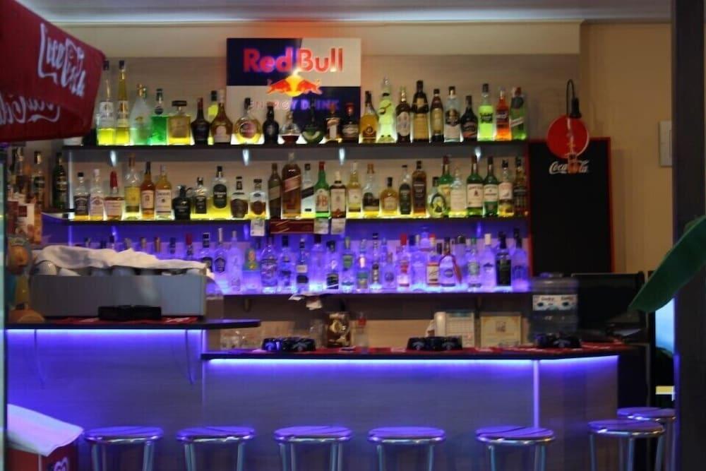 נסבר Italia Hotel מראה חיצוני תמונה