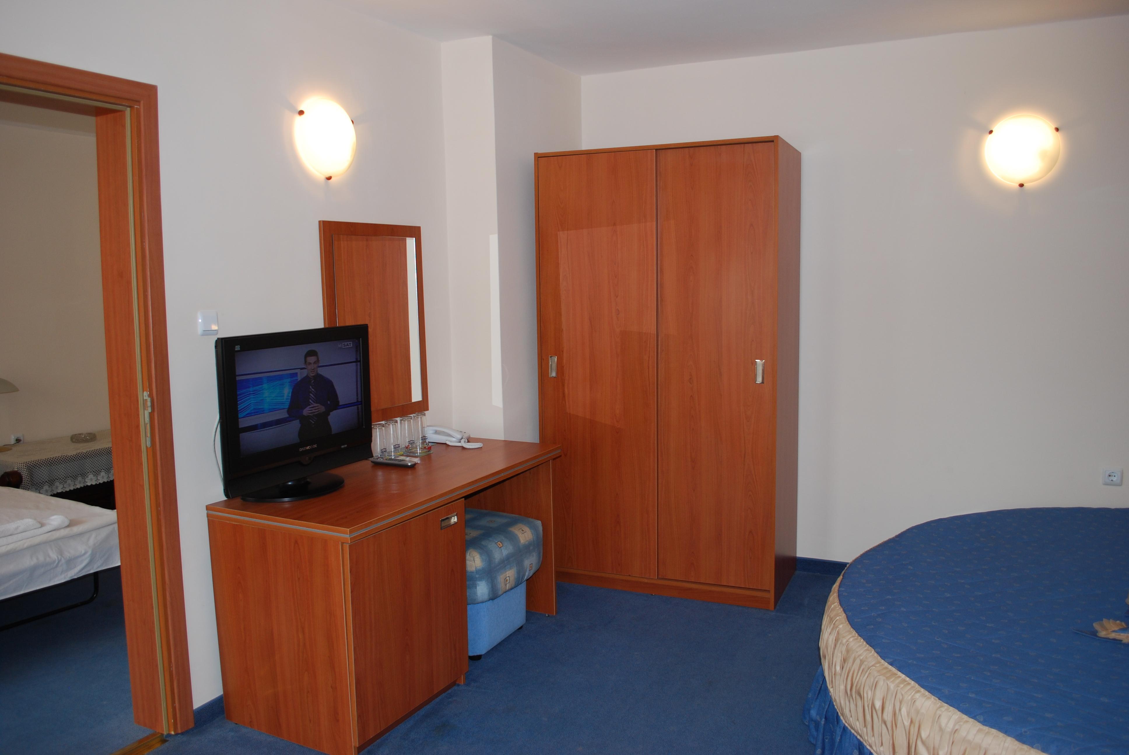 נסבר Italia Hotel מראה חיצוני תמונה